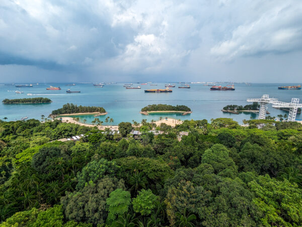 Ausblick aus der Gondel auf Sentosa Beach